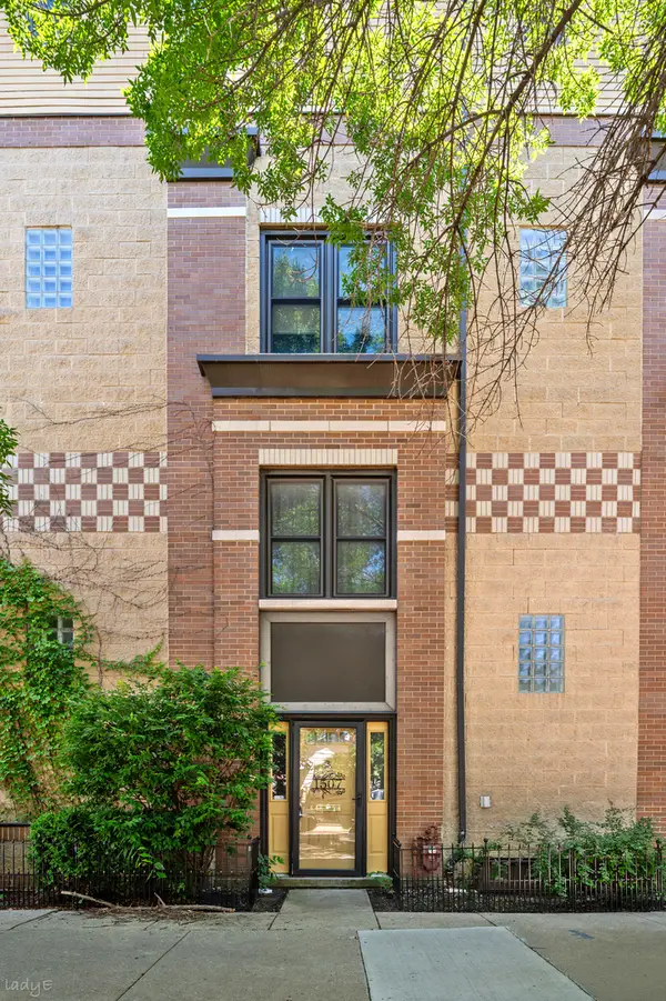 1507 W Chestnut Street, Chicago, IL 60642
