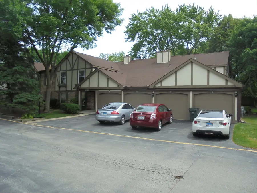 4730 Calvert Drive #C2, Rolling Meadows, IL 60008 - #3