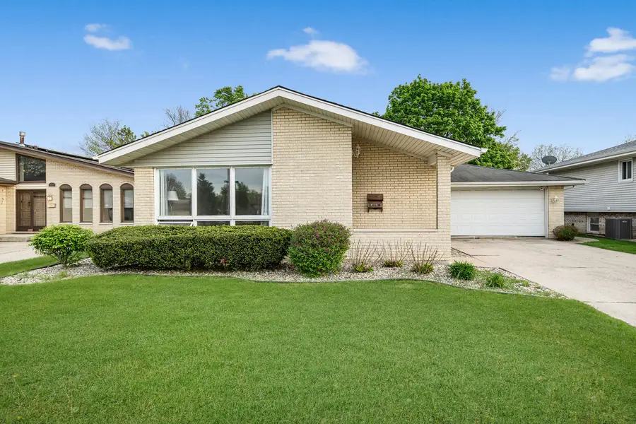 5911 W 125th Place, Alsip, IL 60803 - #2