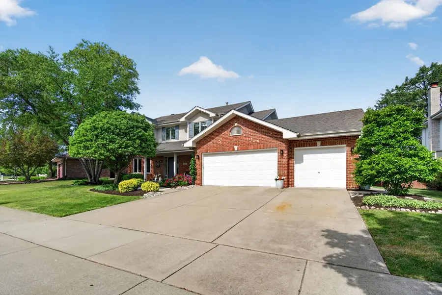 19612 Silverside Drive, Tinley Park, IL 60487 - #3