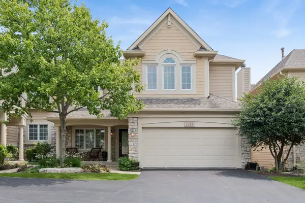 2419 Woodglen Drive, Aurora, IL 60502