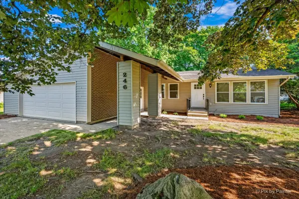 246 Harvard Lane, Bloomingdale, IL 60108
