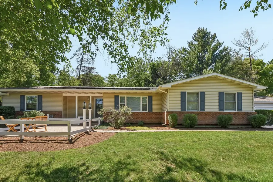 6511 Sands Road, Crystal Lake, IL 60014 - #2