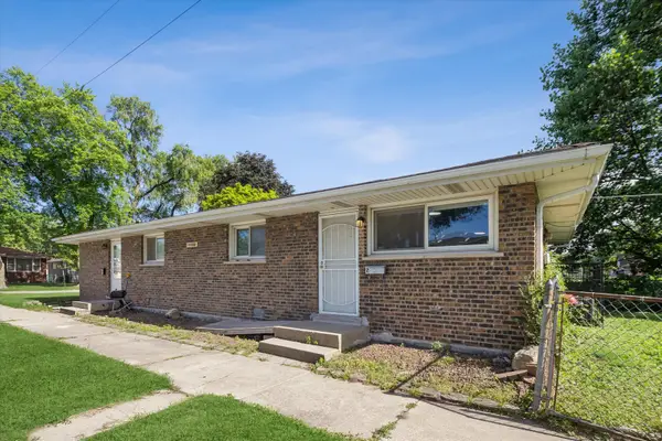 14000 S Hoxie Avenue, Burnham, IL 60633