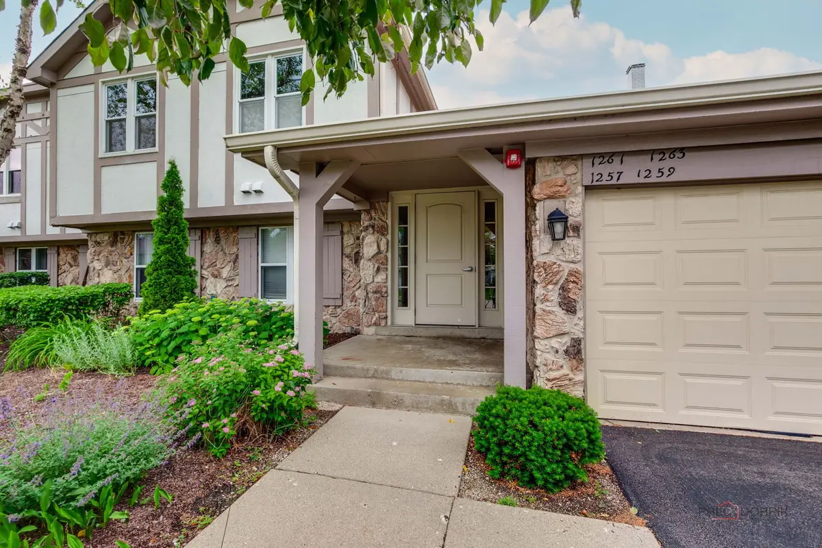 1261 Streamwood Lane #327, Vernon Hills, IL 60061 - #1