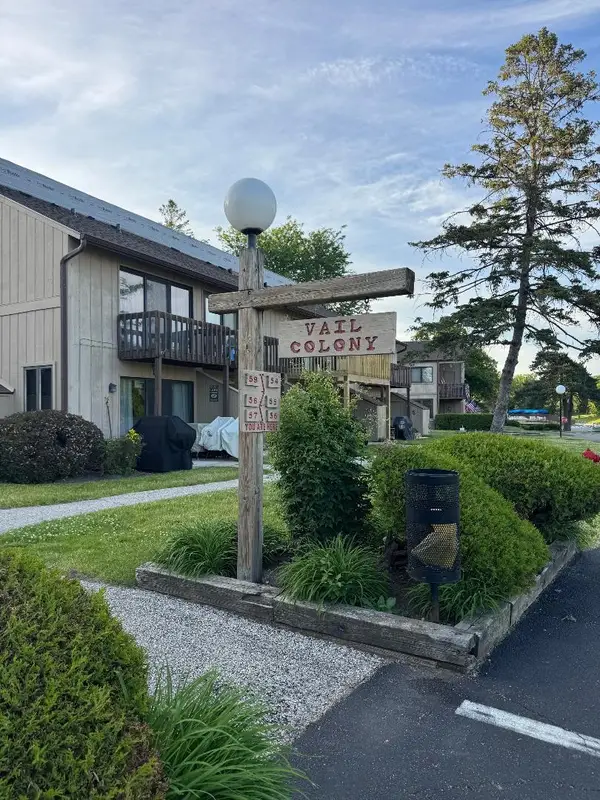 55 Vail Colony #2, Fox Lake, IL 60020