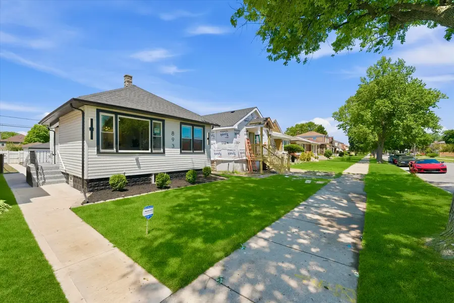 8934 S Euclid Avenue, Chicago, IL 60617 - #2