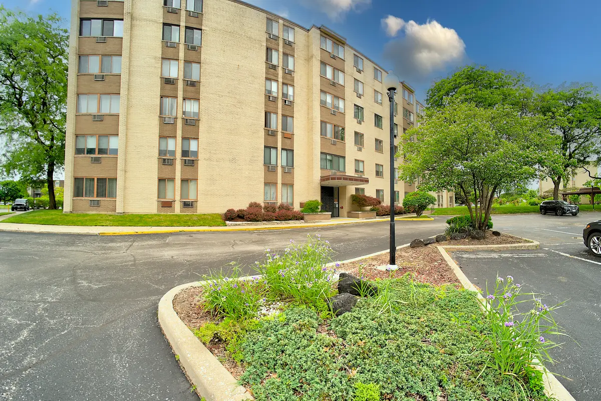 9740 S Pulaski Road #105, Oak Lawn, IL 60453 - #1