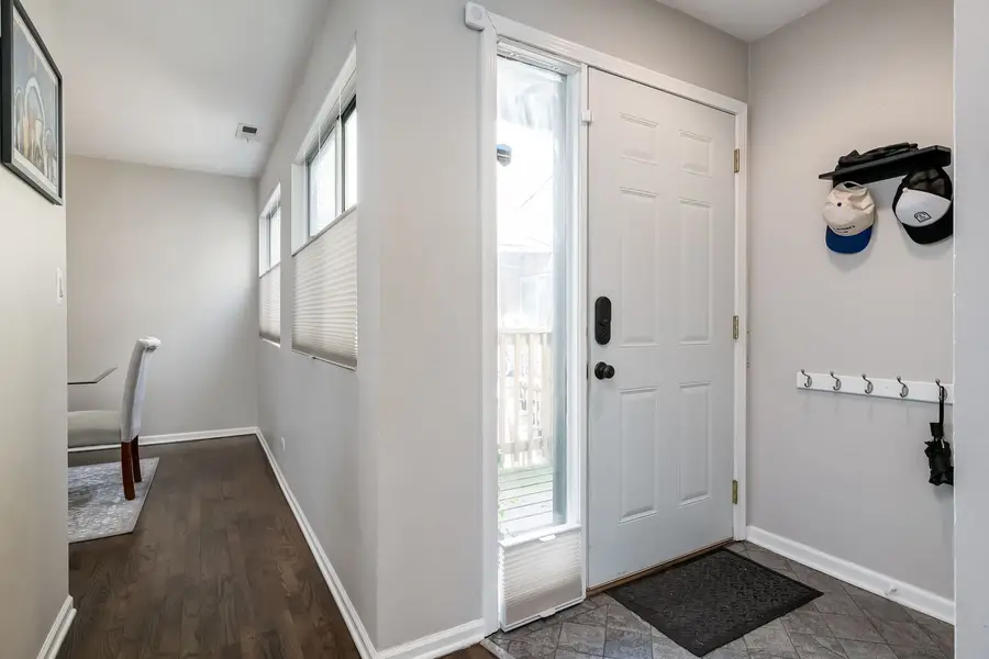 1839 N Bissell Street #3, Chicago, IL 60614 - #2