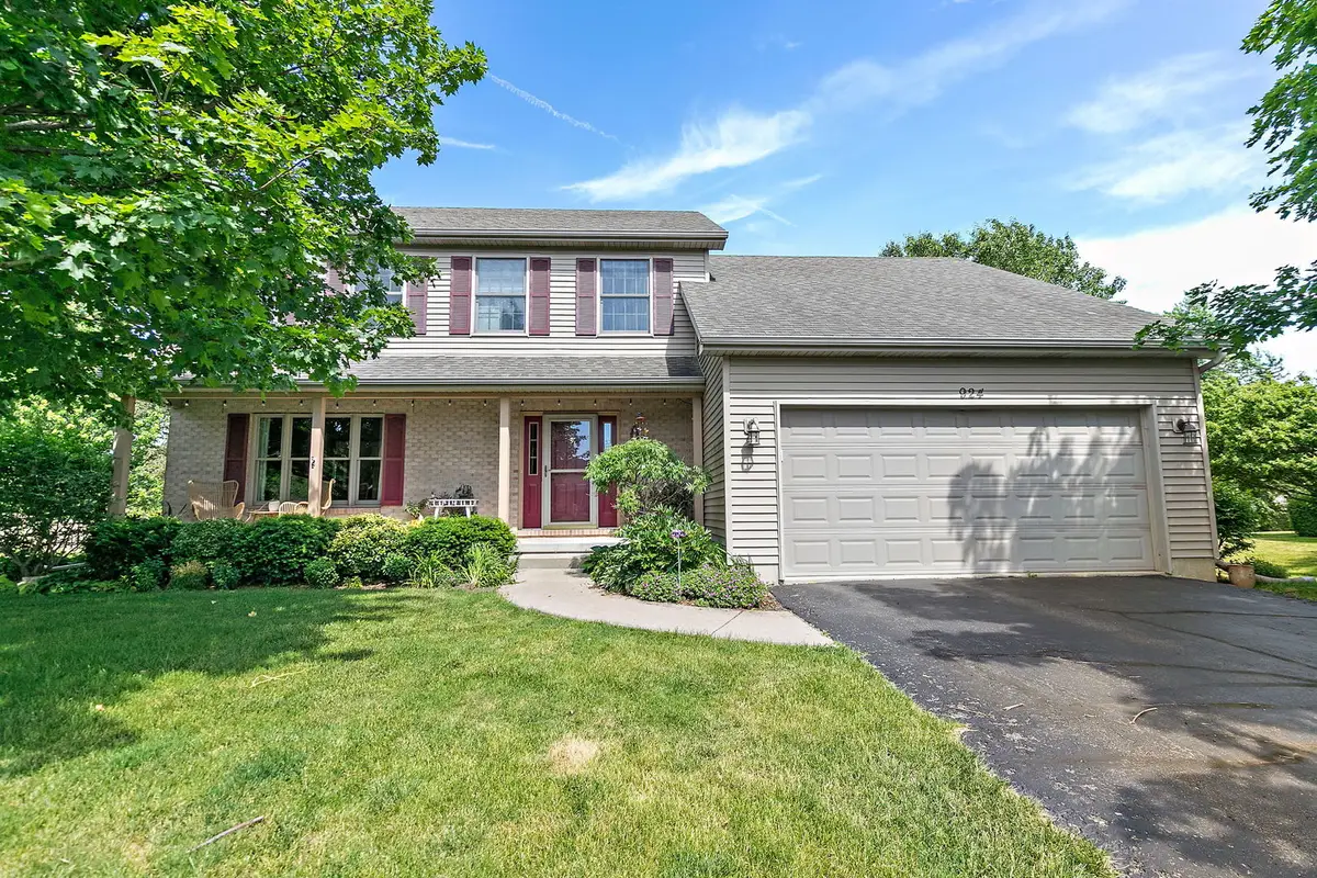 924 S Locust Street, Sycamore, IL 60178 - #1