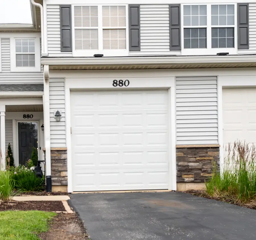 880 Genesee Drive, Naperville, IL 60563 - #2