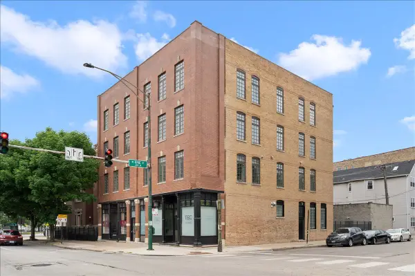 636 N Racine Avenue #3S, Chicago, IL 60642