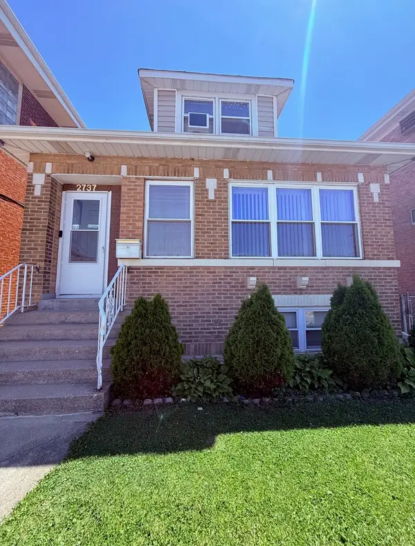 2737 N 73rd Avenue, Elmwood Park, IL 60707