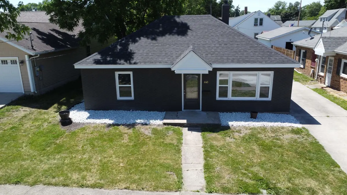 443 S 6th Street, Watseka, IL 60970 - #1