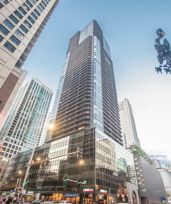 10 E Ontario Street #1203, Chicago, IL 60611