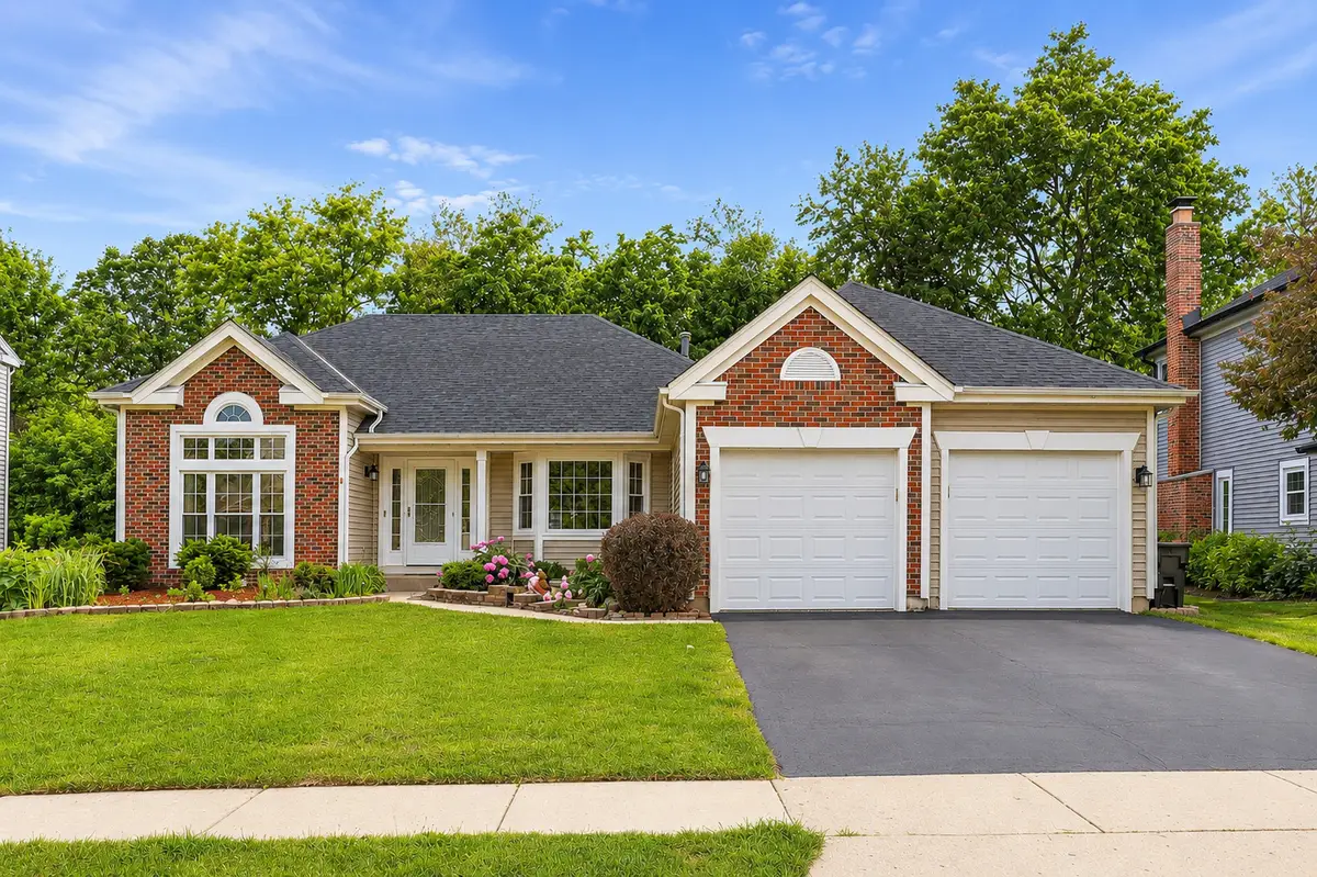 4310 Forest Glen Drive, Hoffman Estates, IL 60192 - #1