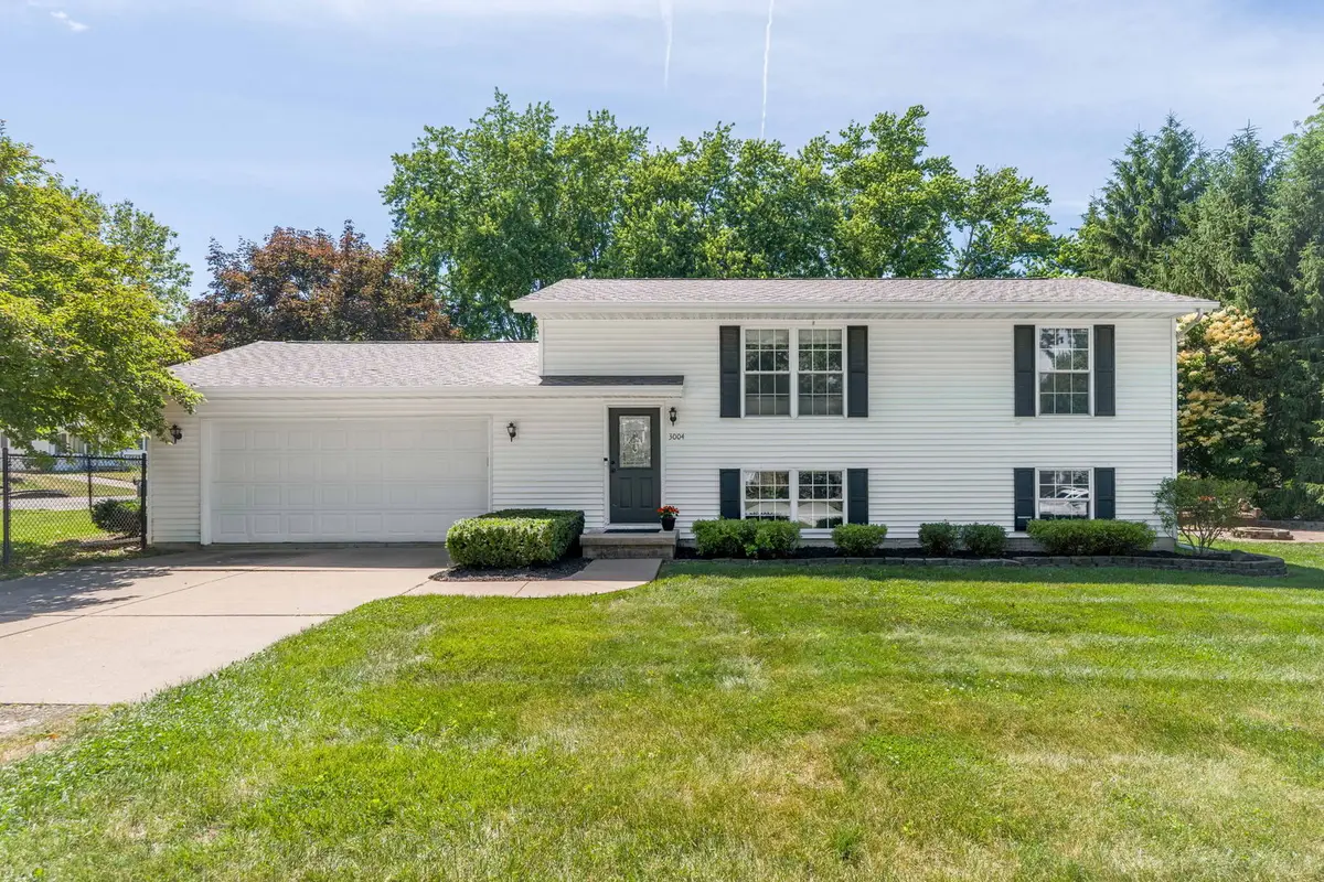 3004 N Gaines Street, Davenport, IA 52804 - #1