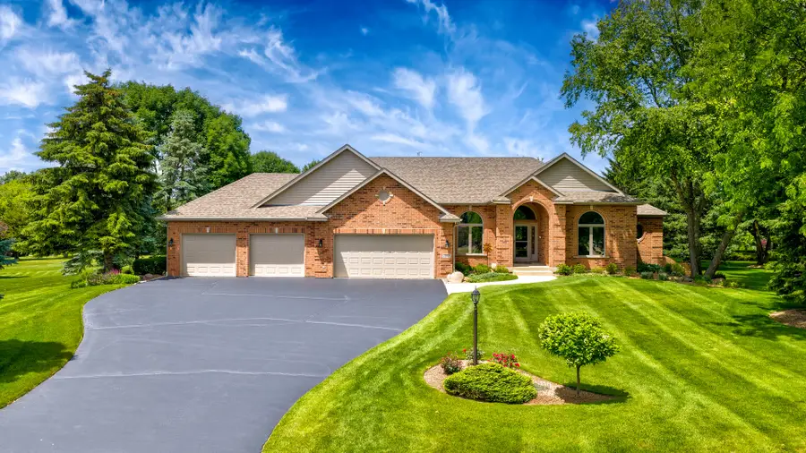 10907 Red Hawk Lane, Spring Grove, IL 60081 - #2
