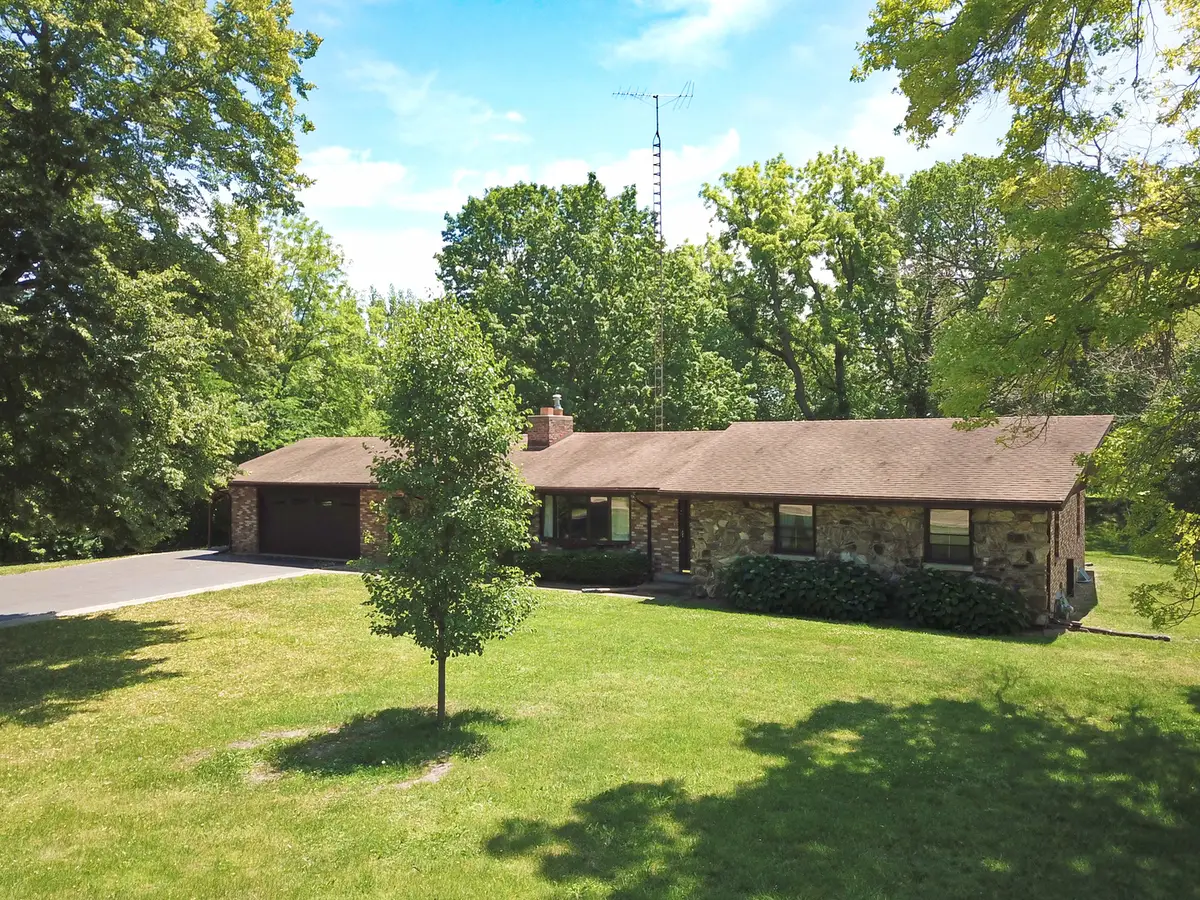 407 Ottawa Street, Morris, IL 60450 - #1