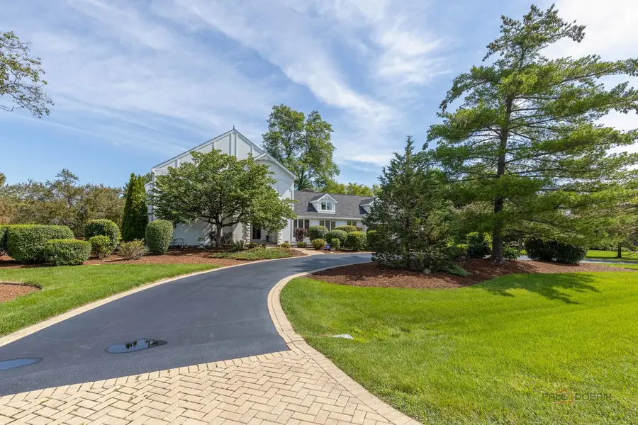 11 Lake View Road, Hawthorn Woods, IL 60047 - #2