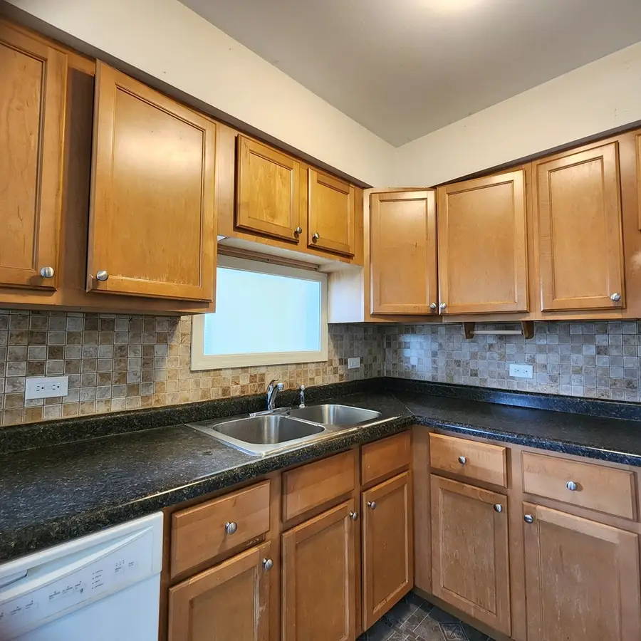 1431 Kildeer Drive, Round Lake Beach, IL 60073 - #3