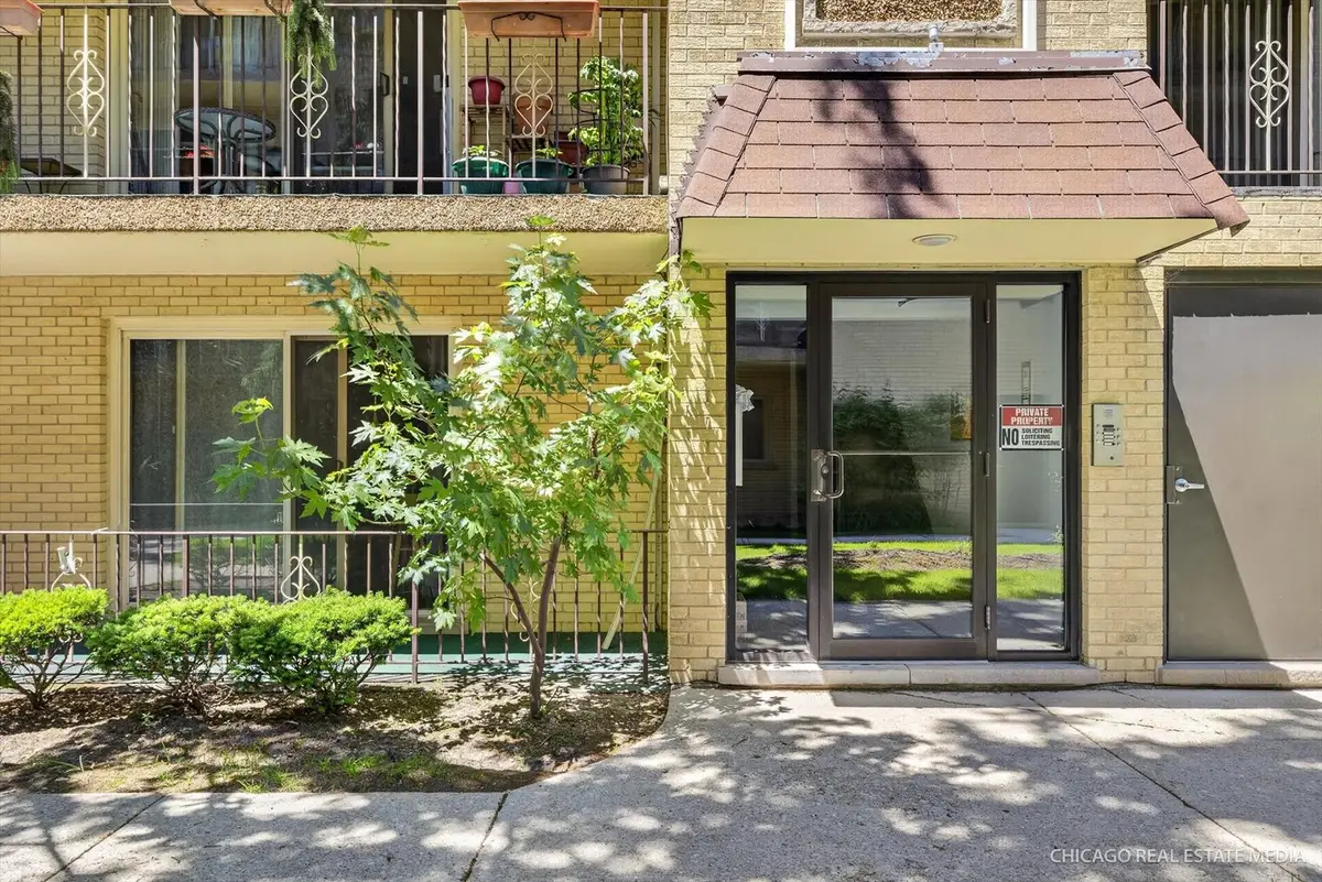 6316 W Montrose Avenue #102, Chicago, IL 60634 - #1