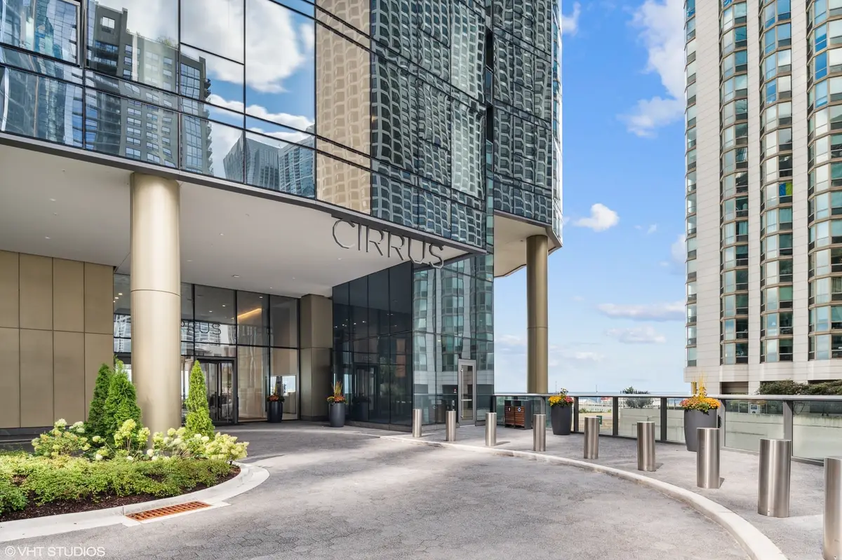 211 N Harbor Drive #TH01, Chicago, IL 60601 - #1