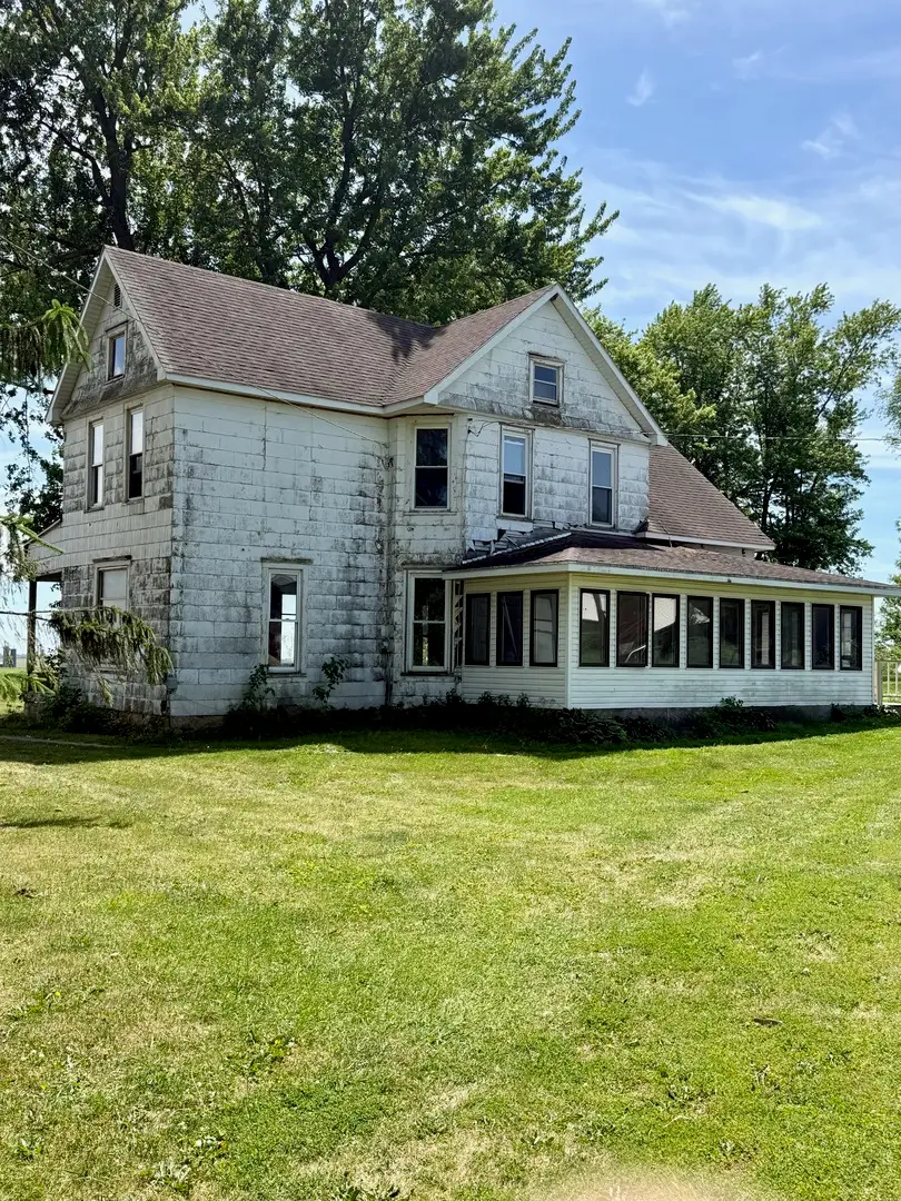 1694 N Maryland Road, Polo, IL 61064 - #1