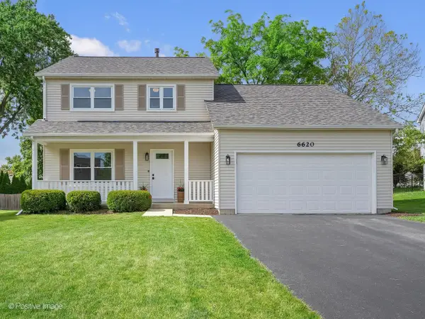 6620 Oak Tree Trail, Woodridge, IL 60517