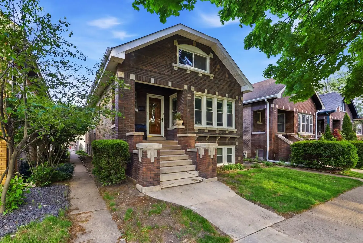 1843 Clinton Avenue, Berwyn, IL 60402 - #1