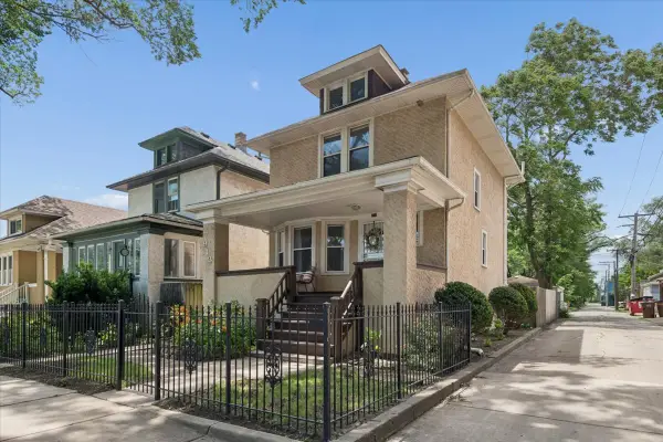 913 Highland Avenue, Oak Park, IL 60304