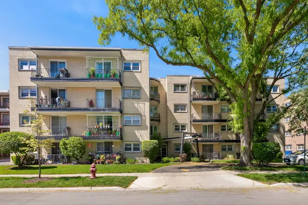 5214 Galitz Street #205, Skokie, IL 60077
