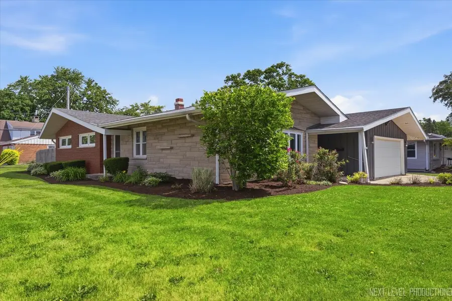 1002 Holly Court, Lockport, IL 60441 - #2