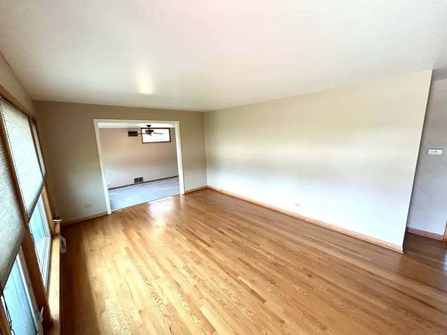11358 S Ridgeland Avenue, Worth, IL 60482 - #2
