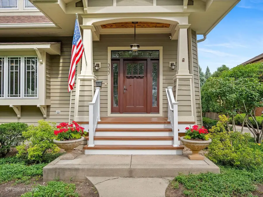 337 S Park Avenue, La Grange, IL 60525 - #3