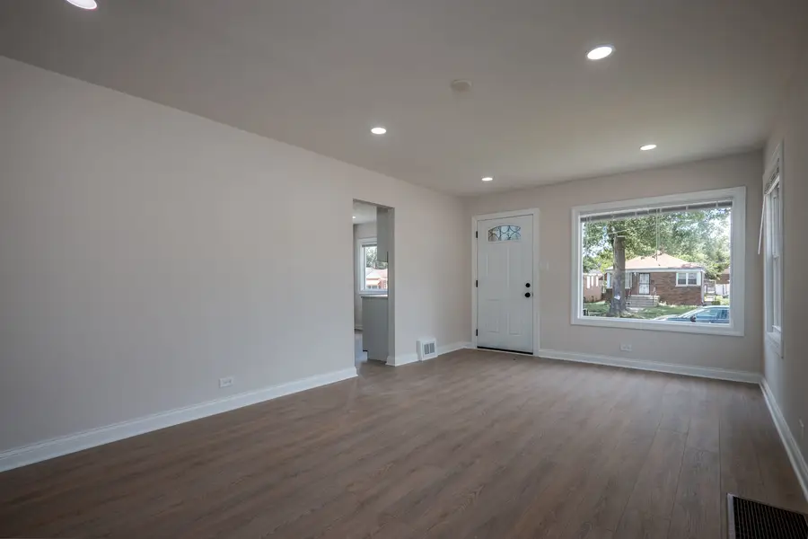 12915 S Parnell Avenue, Chicago, IL 60628 - #2