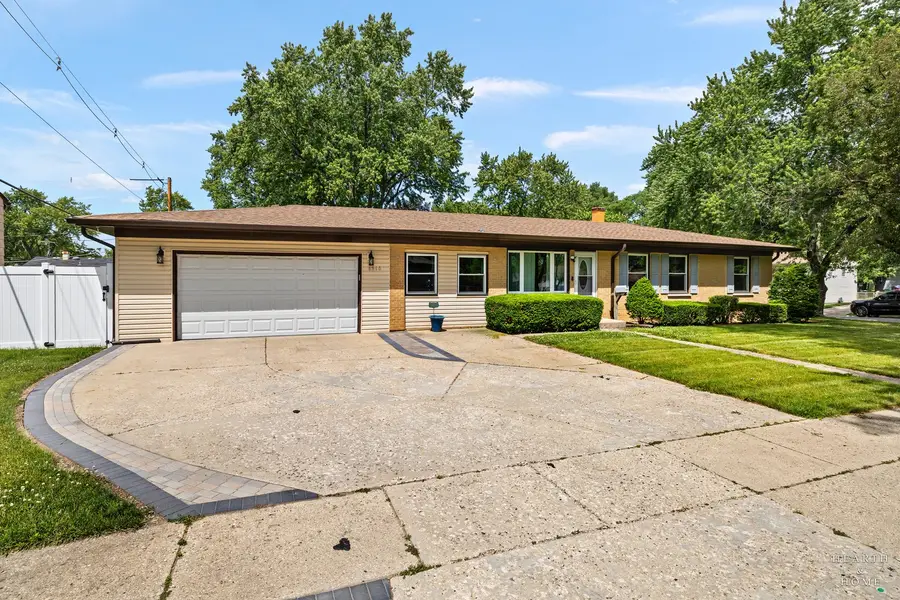 6910 Juniper Street, Hanover Park, IL 60133 - #3