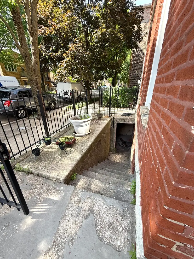 3241 S Parnell Avenue, Chicago, IL 60616 - #3