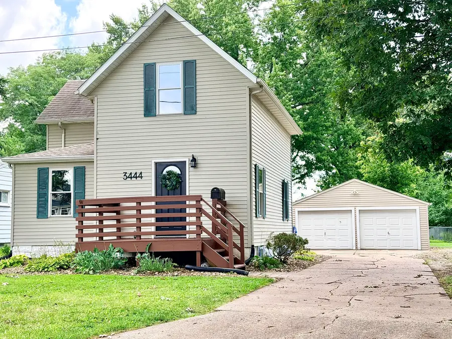 3444 19th Avenue, Moline, IL 61265 - #3