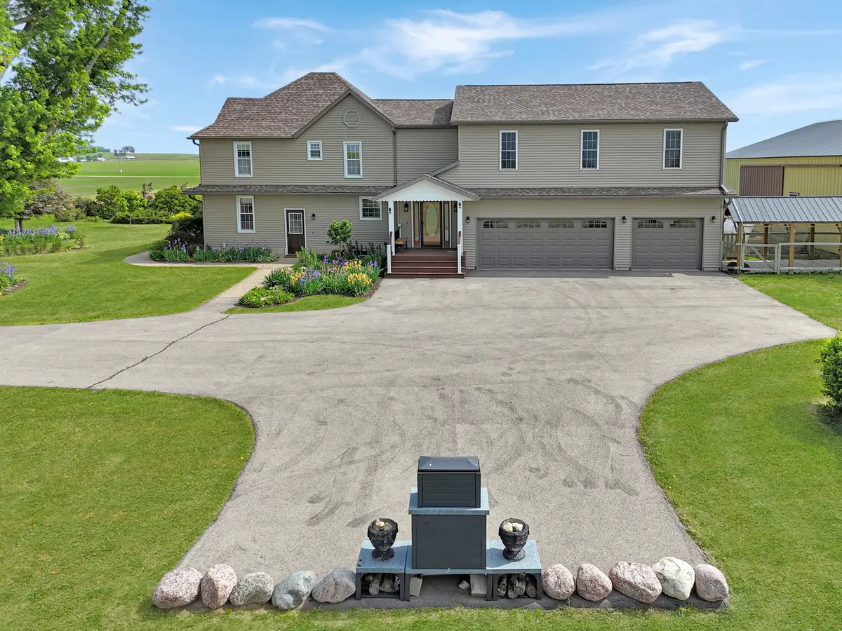 9214 N Waddams Grove Road, Lena, IL 61048 - #1
