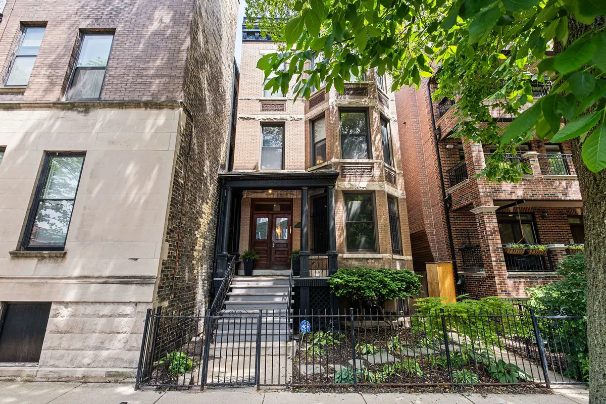 3551 N Reta Avenue #2, Chicago, IL 60657 - #1