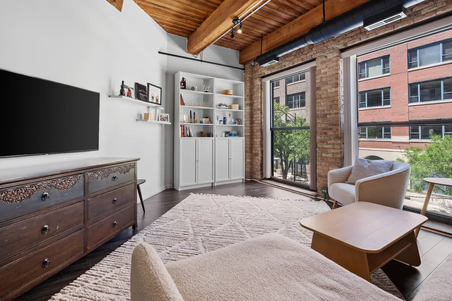 225 W Huron Street #209, Chicago, IL 60654 - #3