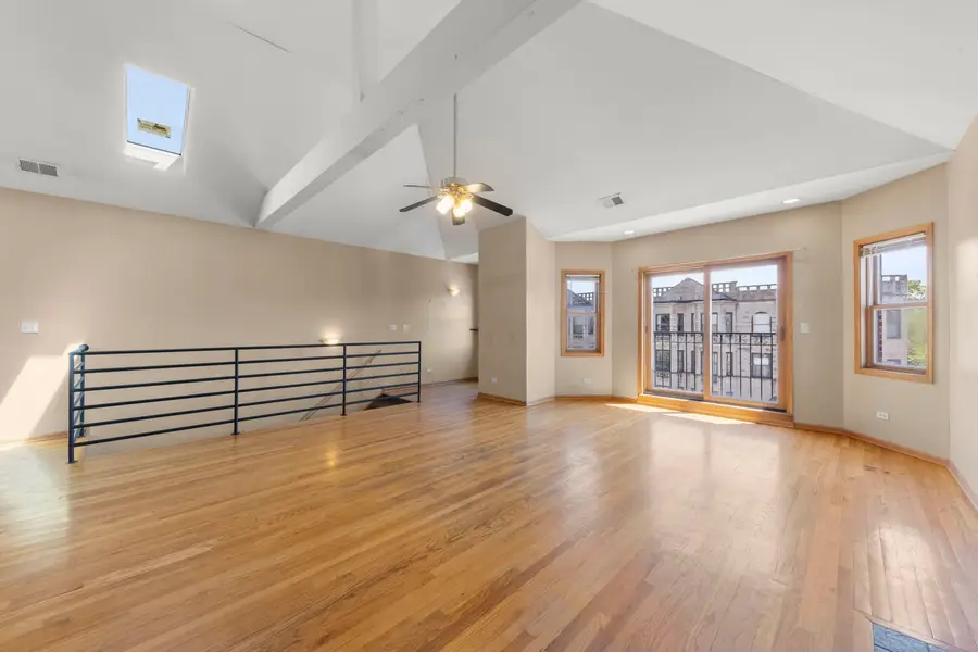3246 W Warren Boulevard #3, Chicago, IL 60624 - #2