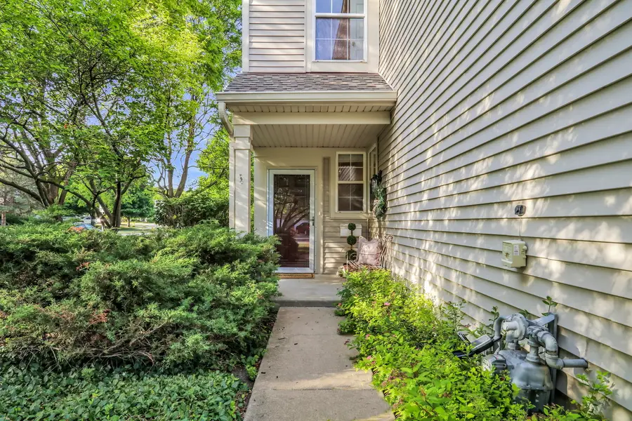 90 Pimlico Court, Grayslake, IL 60030 - #2