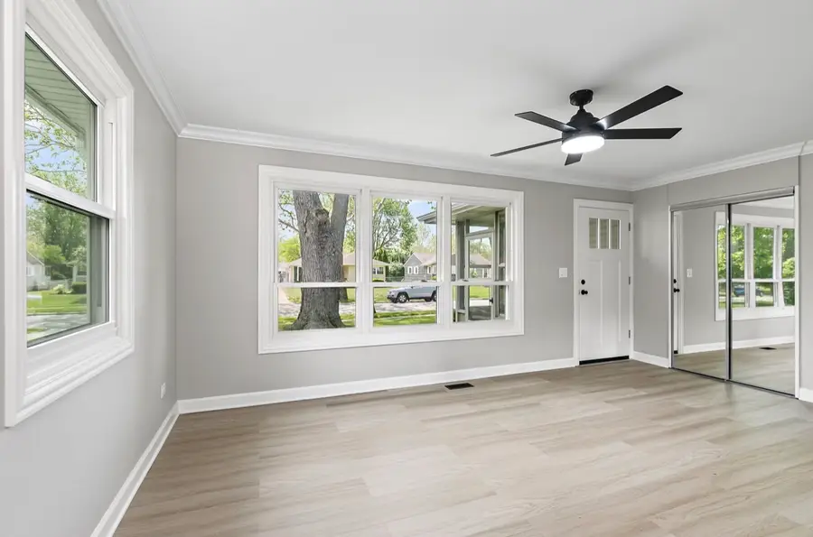 2204 Hawk Lane, Rolling Meadows, IL 60008 - #3