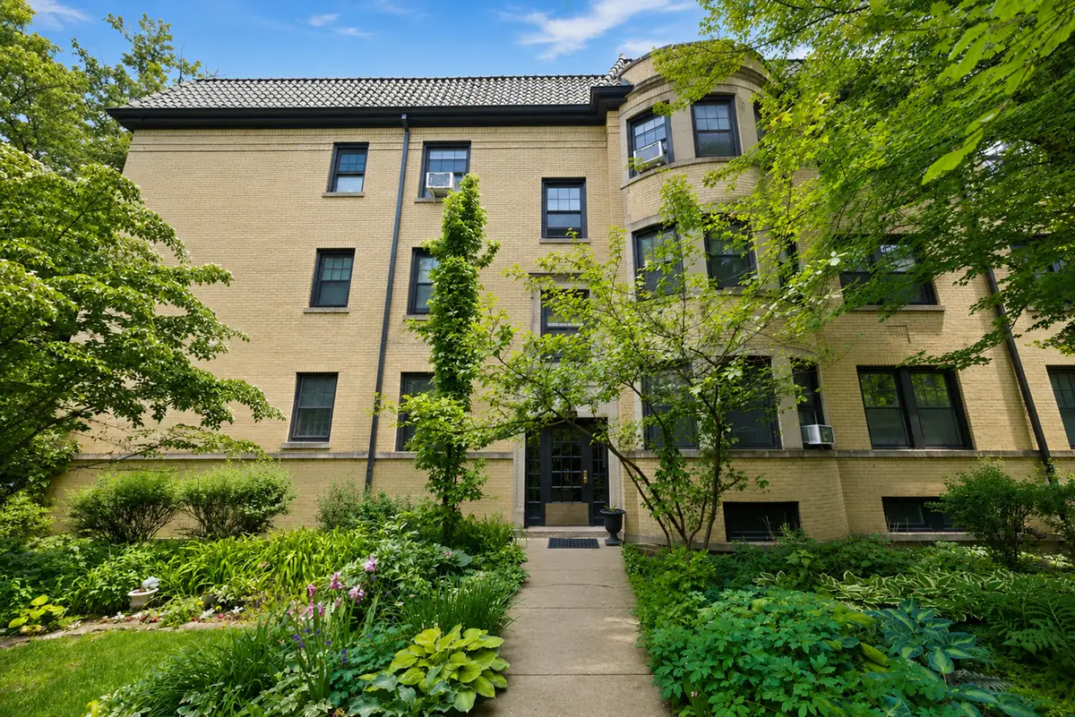 1425 W Summerdale Avenue #2AB, Chicago, IL 60640 - #1