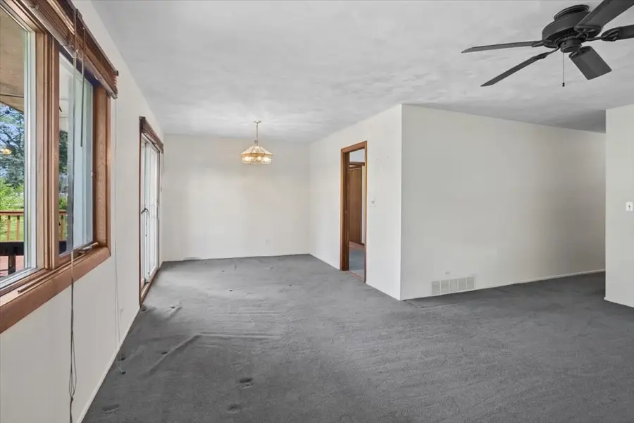 460 W Kathleen Drive, Des Plaines, IL 60016 - #3