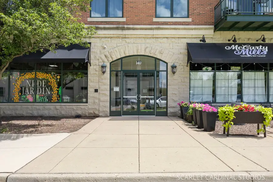 140 S River Street #204, Aurora, IL 60506 - #2