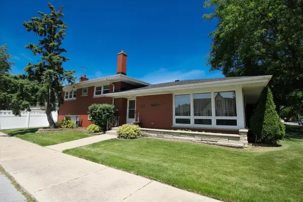 10158 S Talman Avenue, Chicago, IL 60655