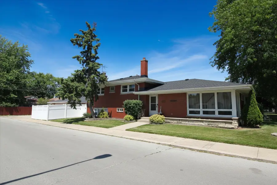 10158 S Talman Avenue, Chicago, IL 60655 - #2